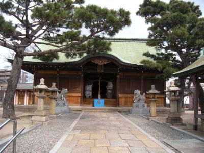 六神社 拝殿
