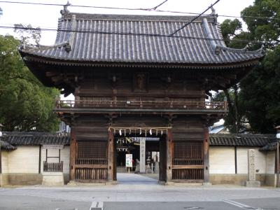 魚吹八幡神社 楼門
