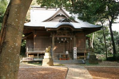 堀出神社 拝殿