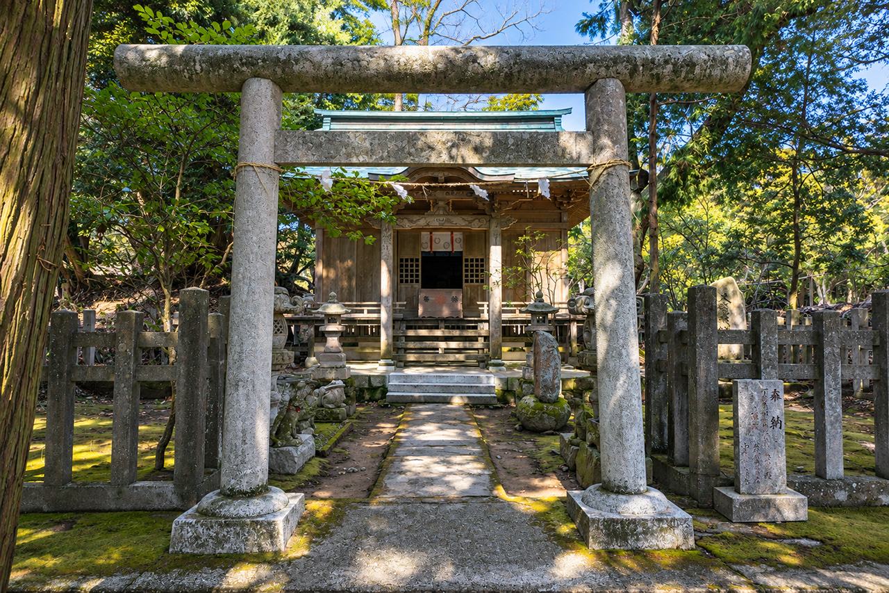 大洗磯前神社 茶釜稲荷神社 鳥居と社殿
