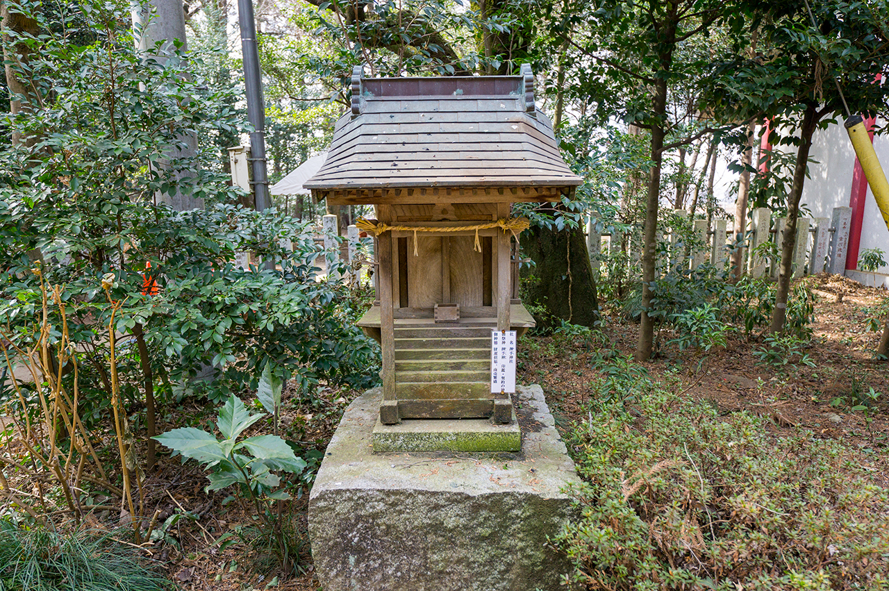 押手神社 社殿