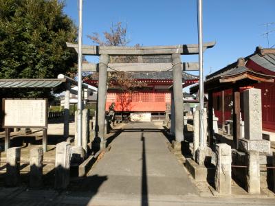 八幡神社 鳥居と拝殿