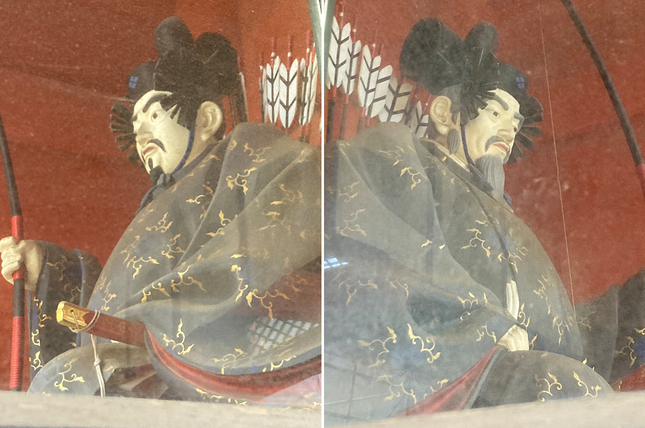 楼門の随身像