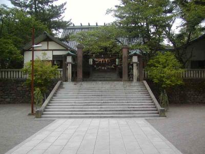 宇多須神社 拝殿