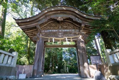 尾山神社 東神門