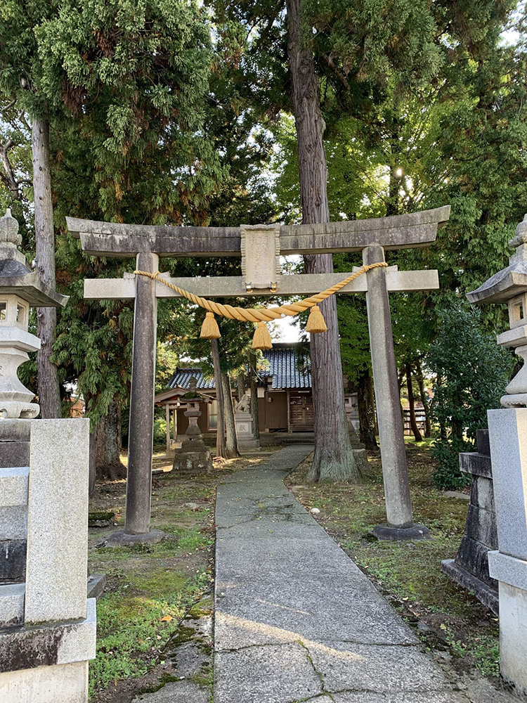 鳥居