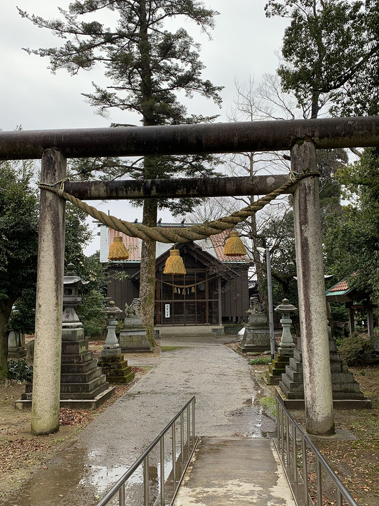 鳥居