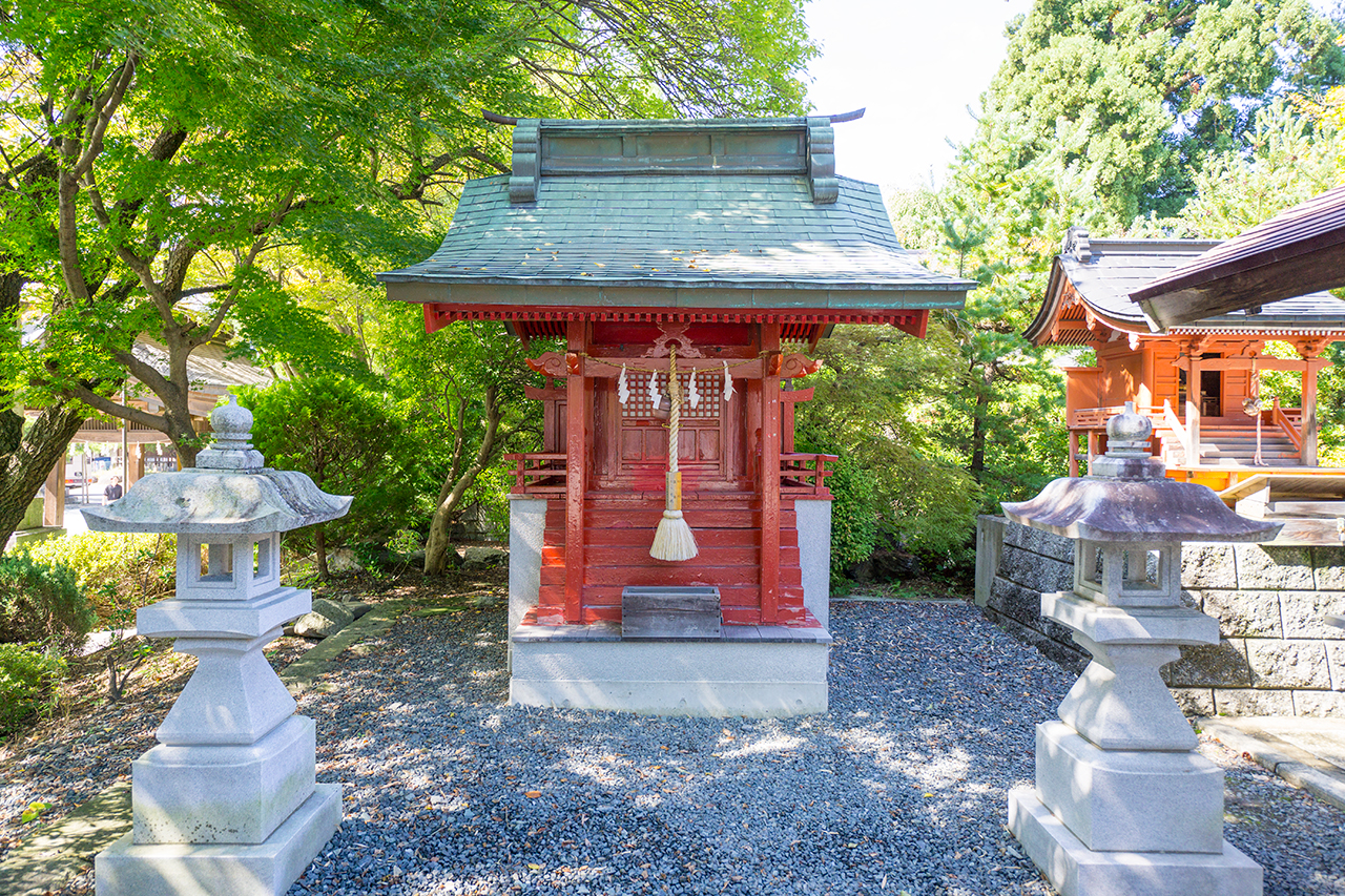 阿国稲荷神社 社殿