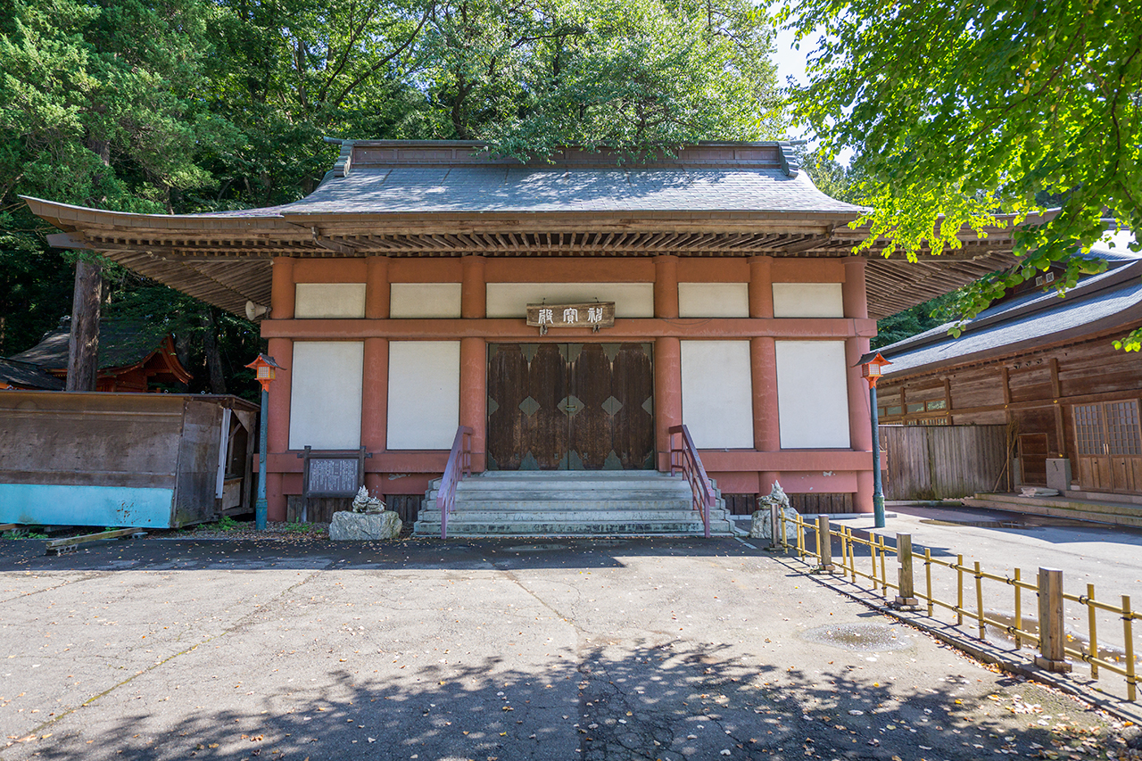 神宝館