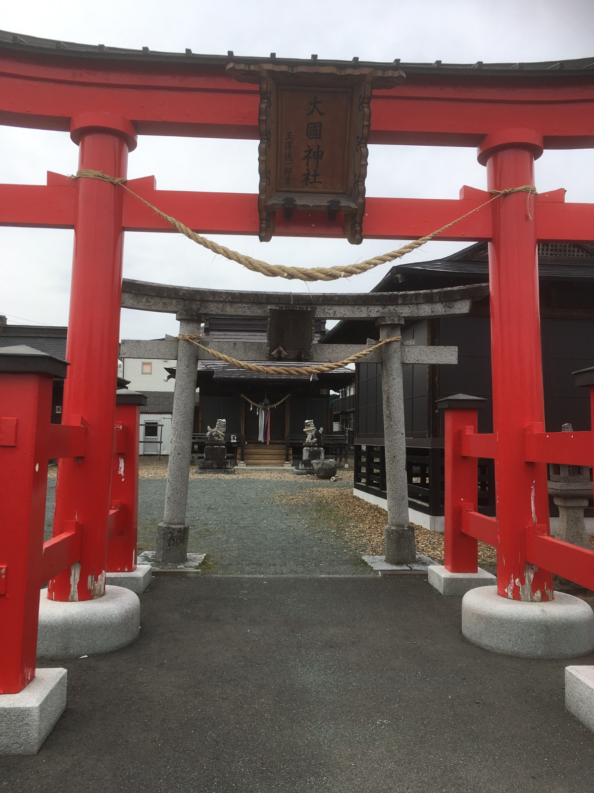 鳥居