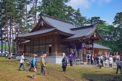 鬼越蒼前神社 拝殿