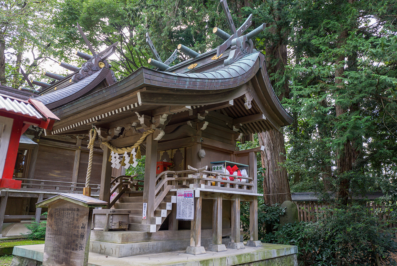 山神社の安産枕