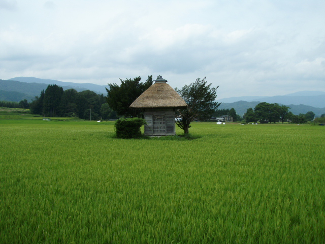 拝殿
