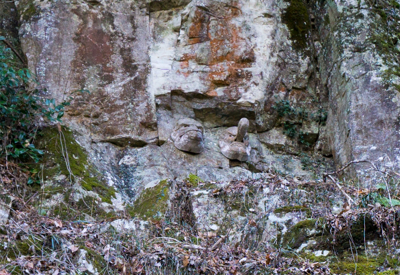 威徳巖の天狗とカラス天狗