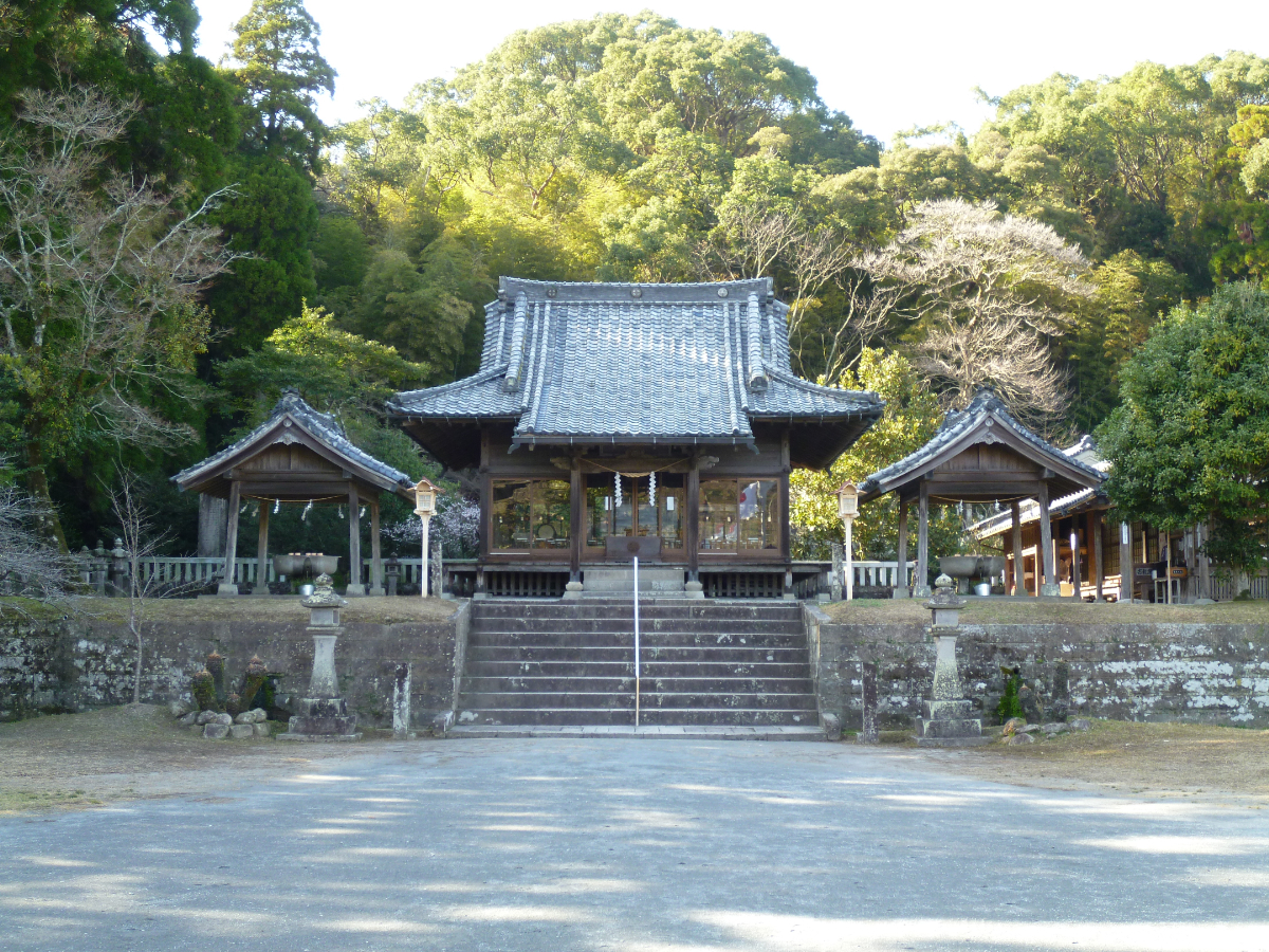 拝殿
