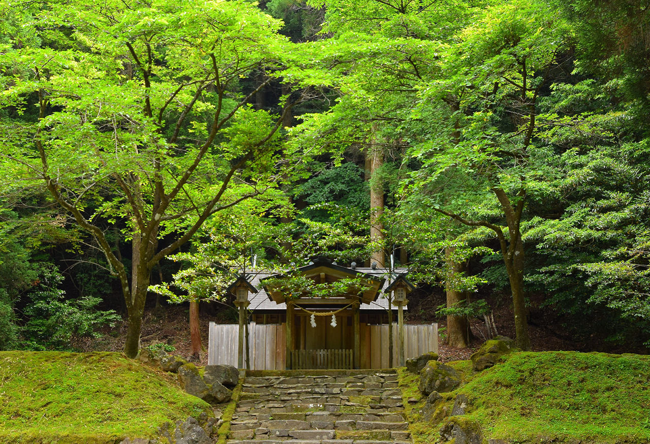 霧島神宮 鎮守神社