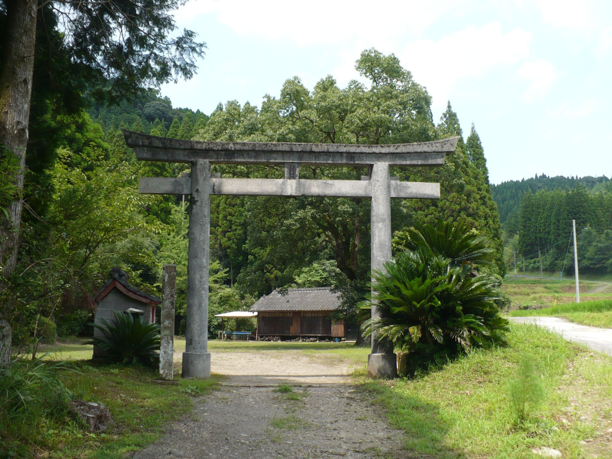 鳥居