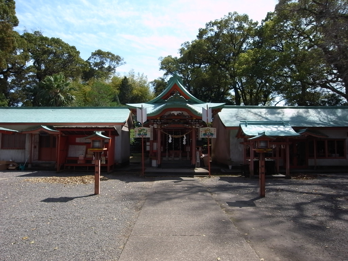 勅使殿