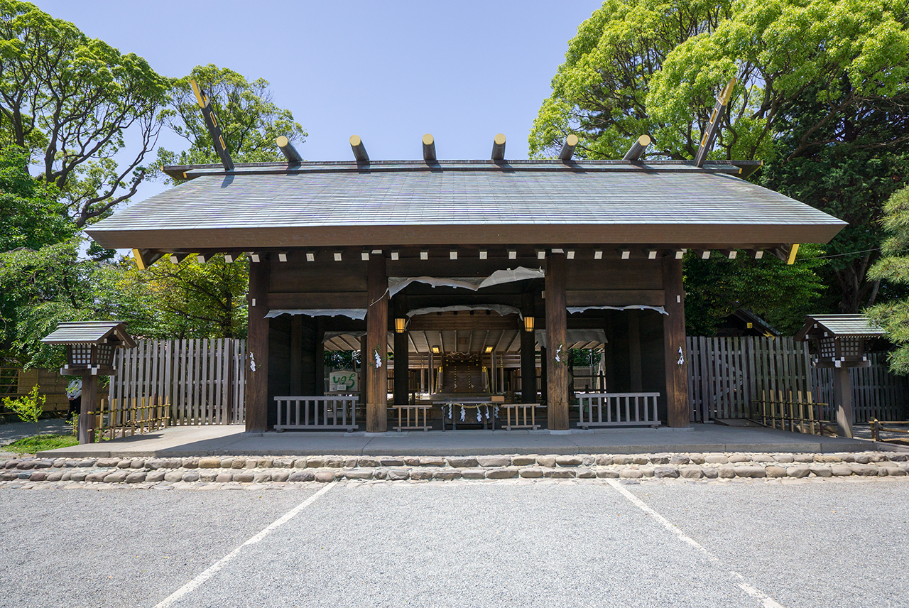 伊勢山皇大神宮 拝殿