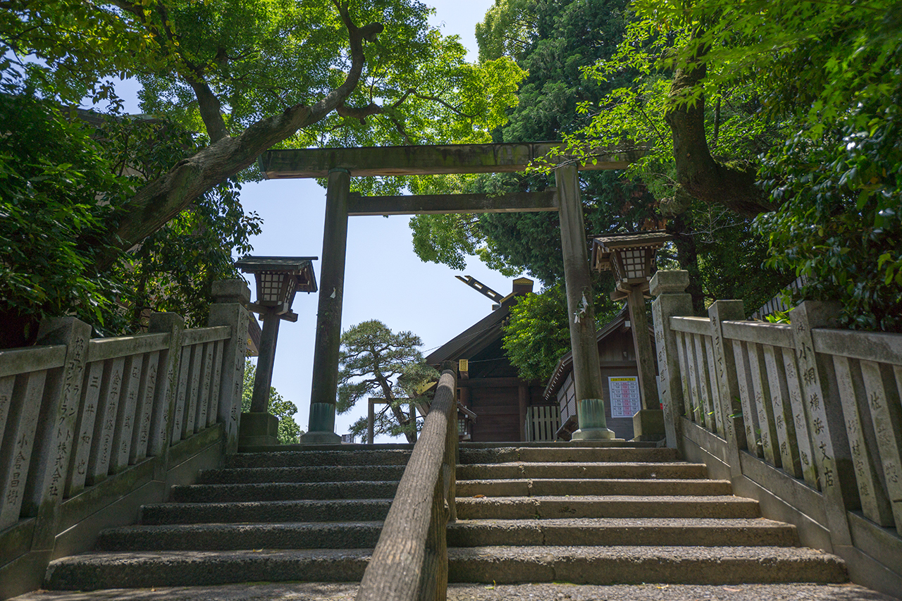 裏参道の一の鳥居