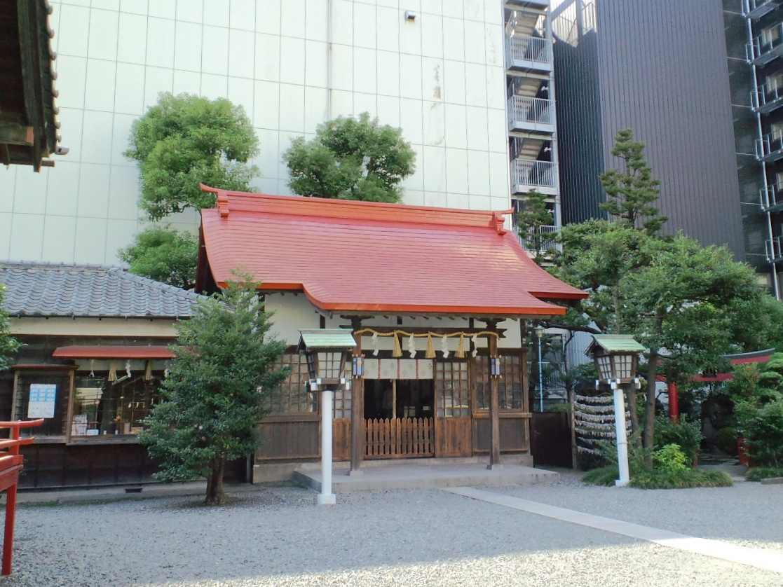 拝殿