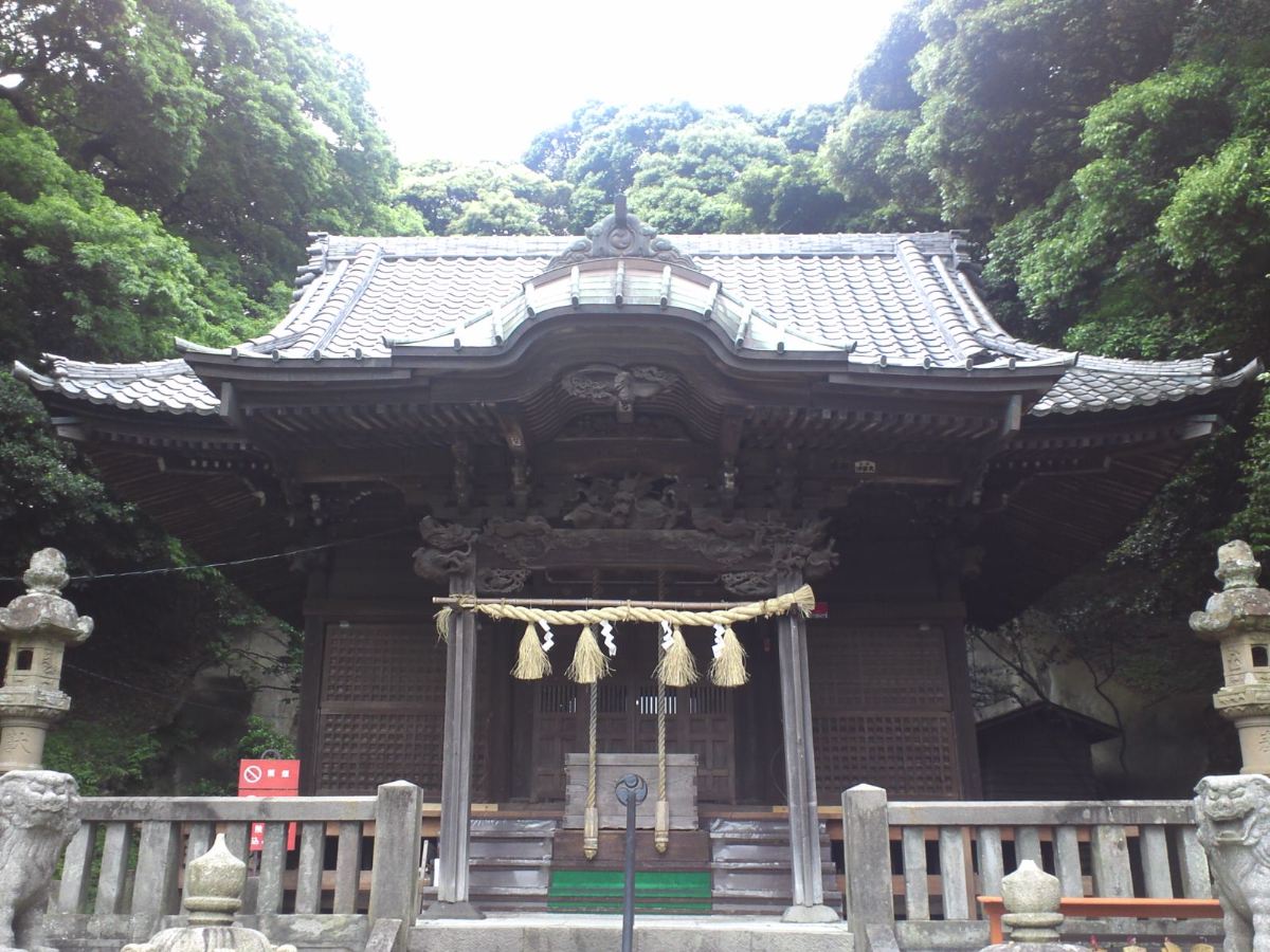 拝殿