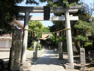住吉神社 鳥居と拝殿