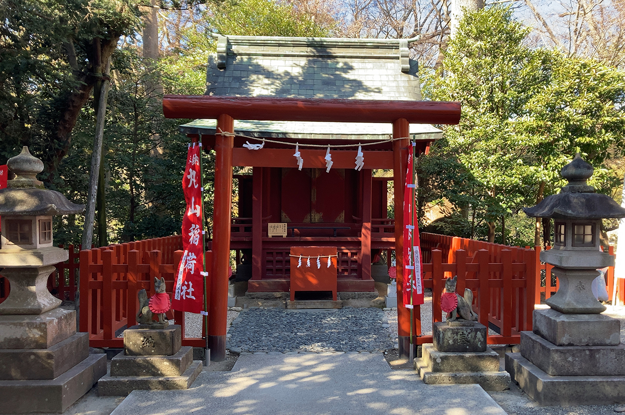 丸山稲荷社 社殿