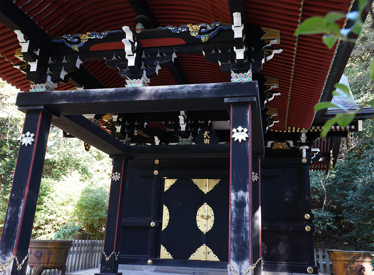 白旗神社 扁額の武衛殿