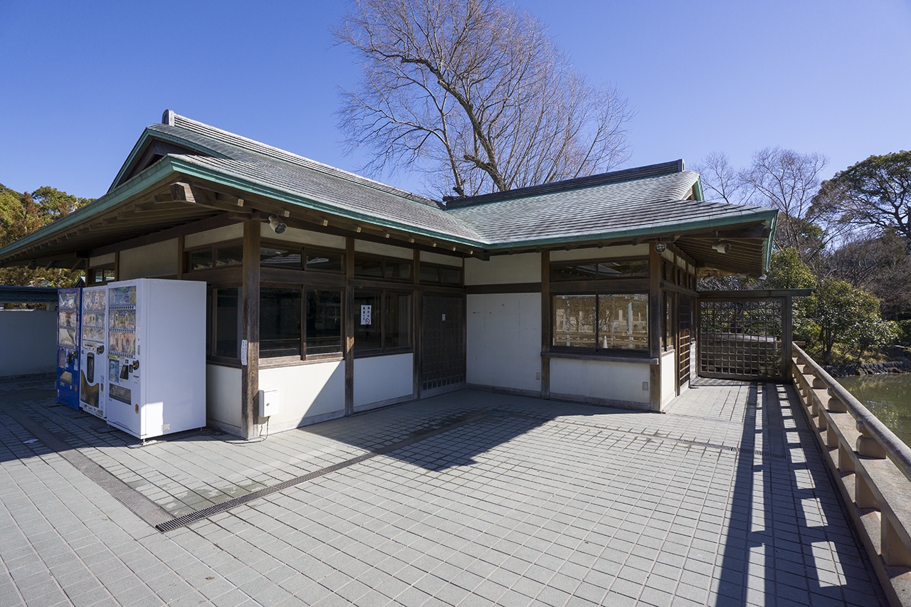 源氏池休憩所