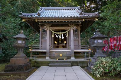 江島神社 八坂神社 社殿