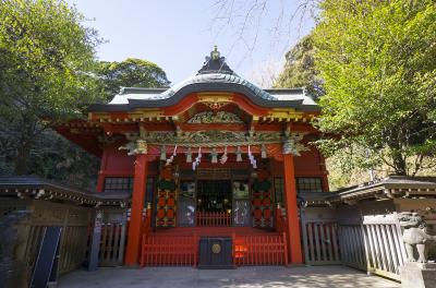 江島神社 中津宮 社殿正面