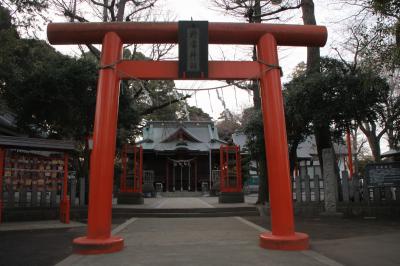 村富神社 鳥居と拝殿