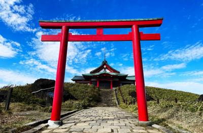 箱根神社 箱根元宮（奥宮）鳥居と社殿