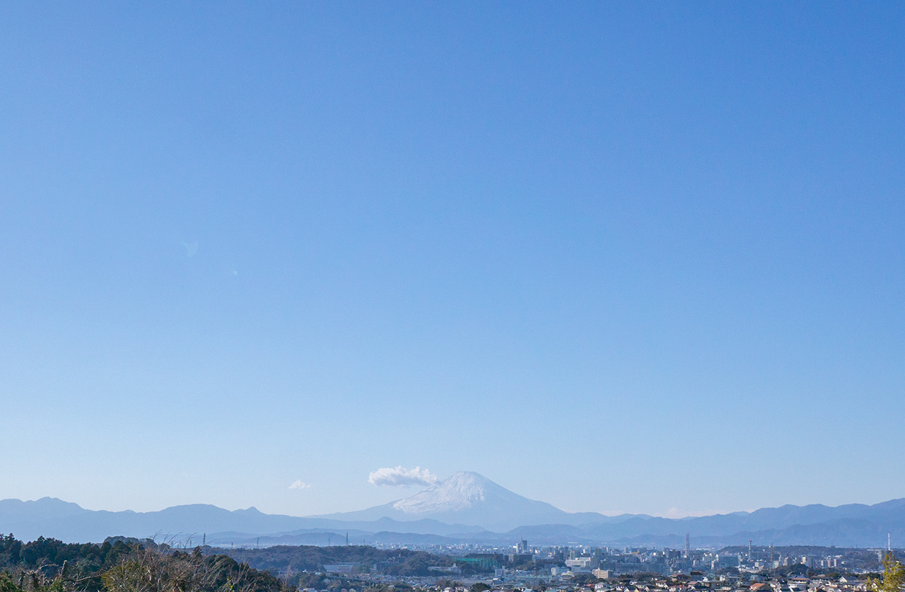 葛原岡神社から見える富士山