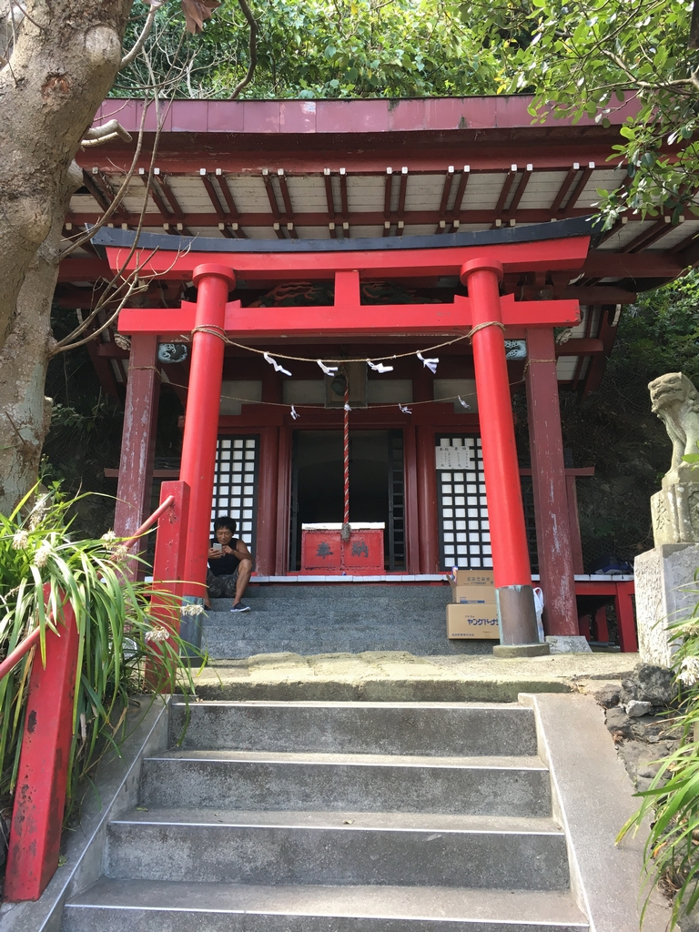 拝殿