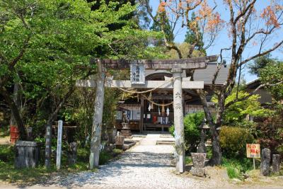 高岡神社 中ノ宮（三の宮）鳥居