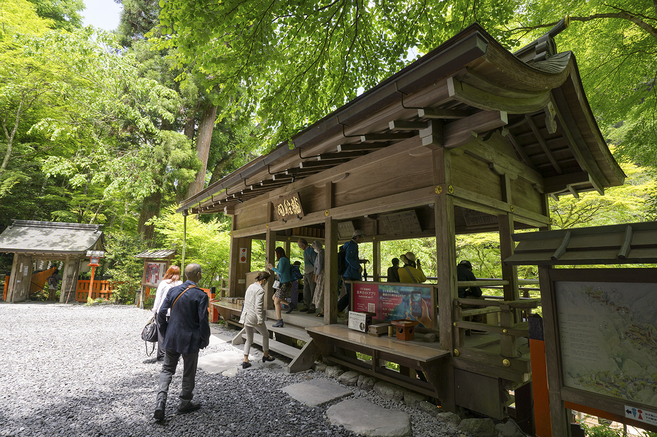 龍船閣 横
