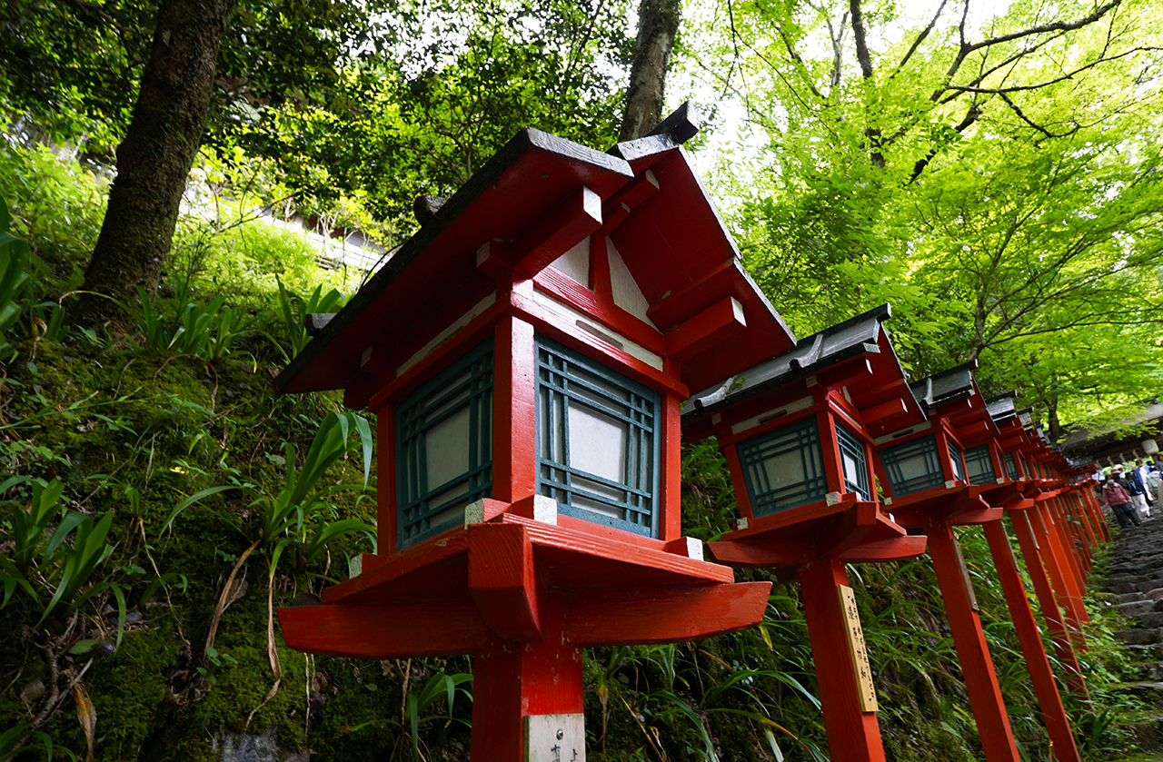 春日燈籠
