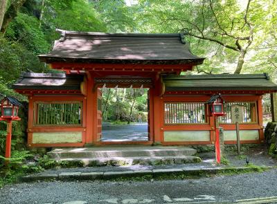 貴船神社 奥宮 神門