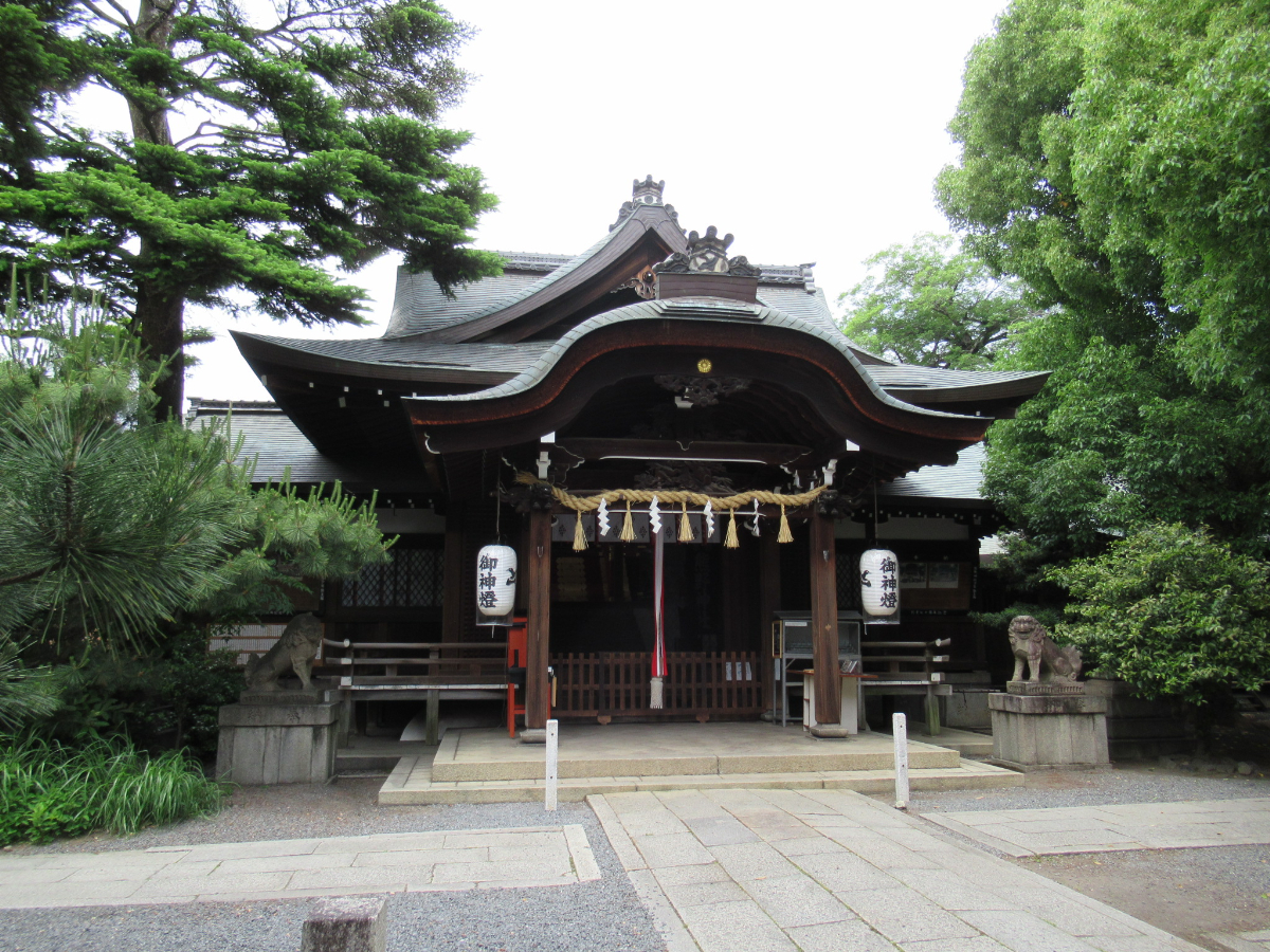 拝殿