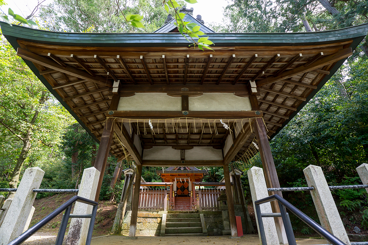 吉田神社 若宮社 舞殿
