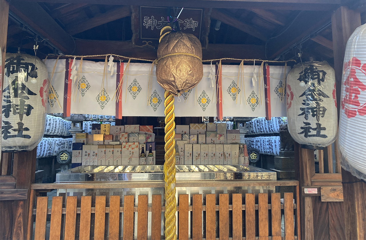 金の鈴の緒