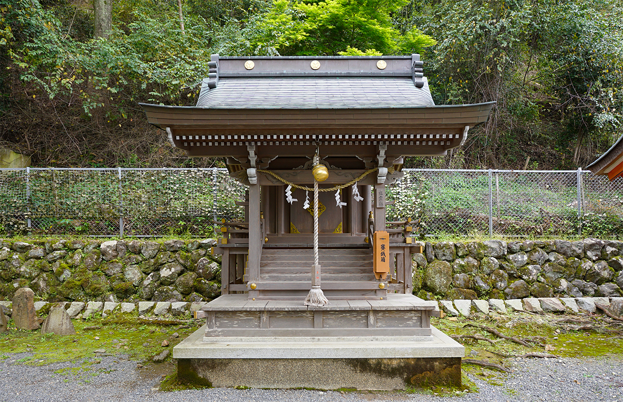 祖霊社 社殿