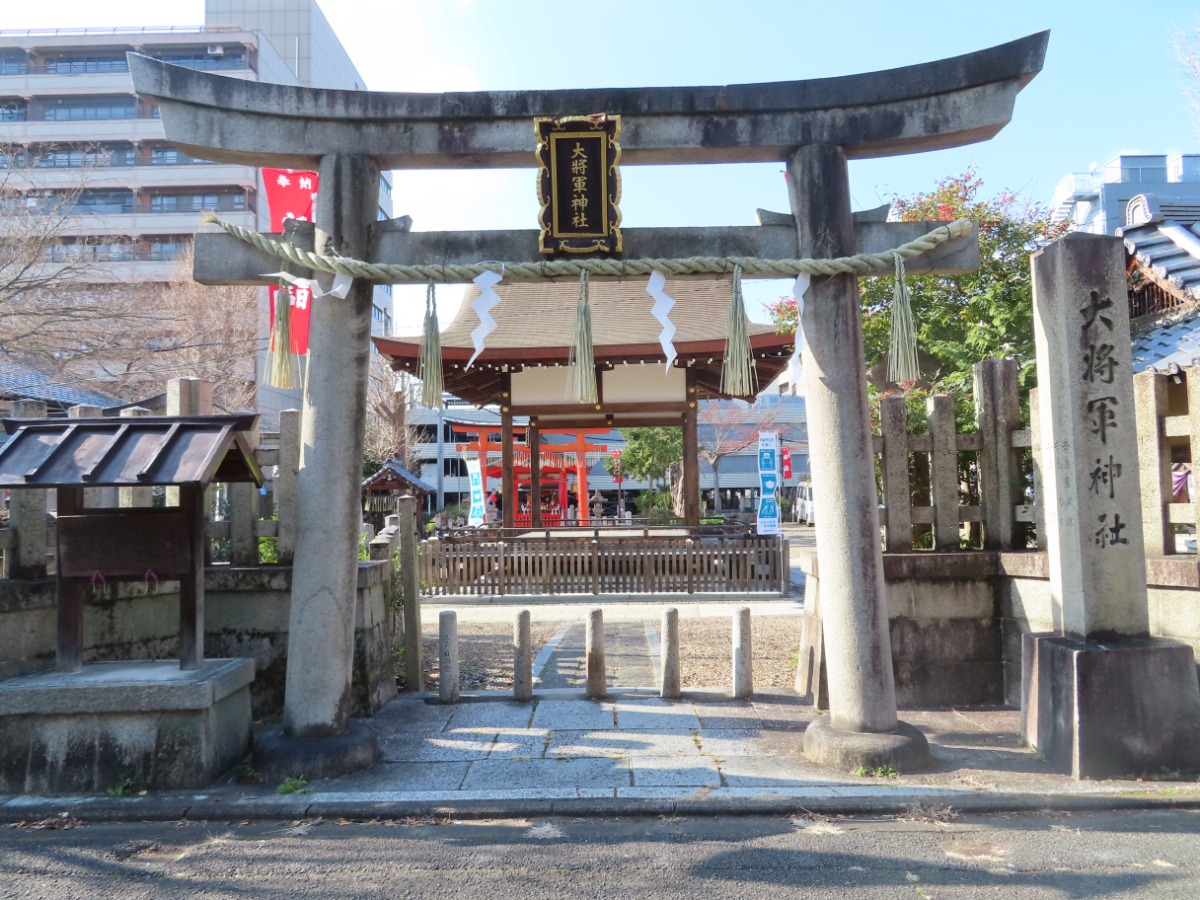 鳥居