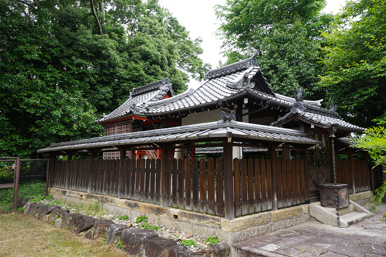 東照宮 拝殿と本殿