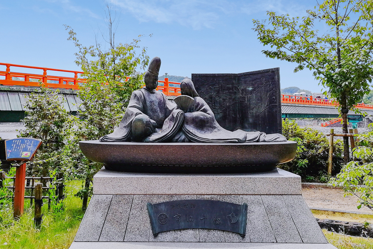 朝霧橋 源氏物語モニュメント