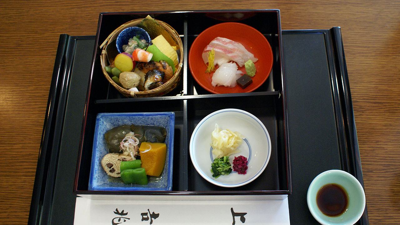 松花堂弁当