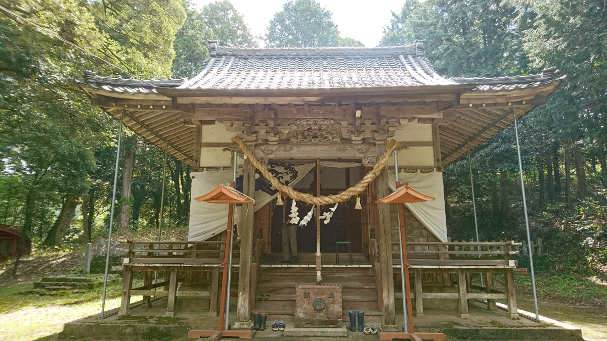 拝殿