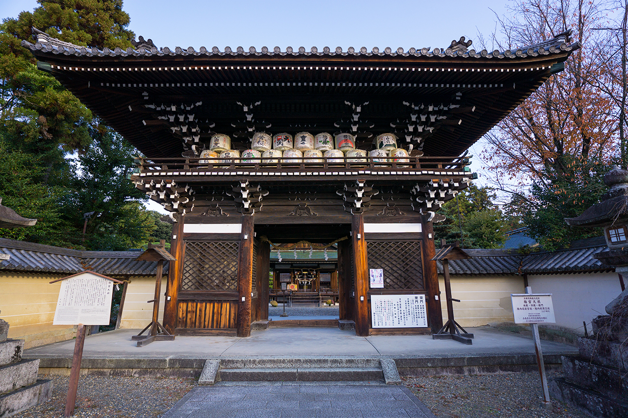 楼門(随身門)